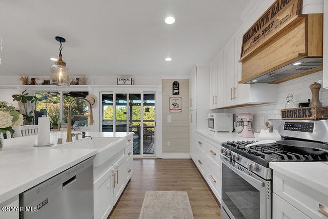 718 Tranquil Lane, Simi Valley, CA 93065