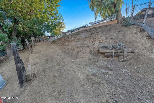 718 Tranquil Lane, Simi Valley, CA 93065