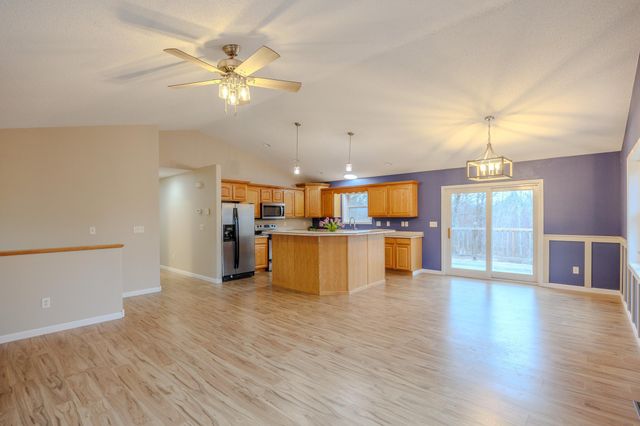 1336 Rodeo Drive NW, Bemidji, MN 56601