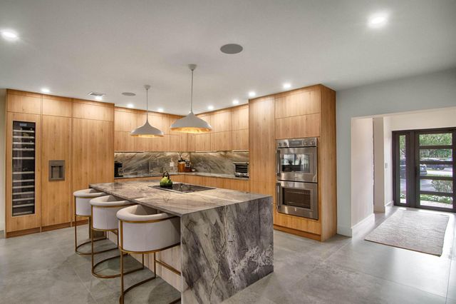 13244 Polo Club Road C105, Wellington, FL 33414