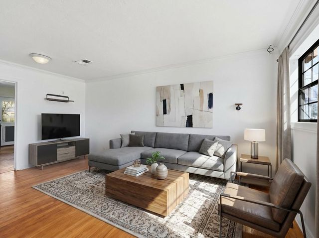 2110 7th Street, Port Neches, TX 77651