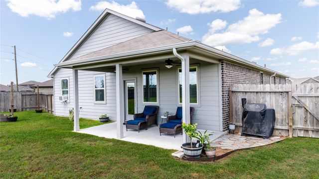 20330 Green Mountain Drive, New Caney, TX 77357