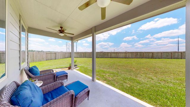 20330 Green Mountain Drive, New Caney, TX 77357