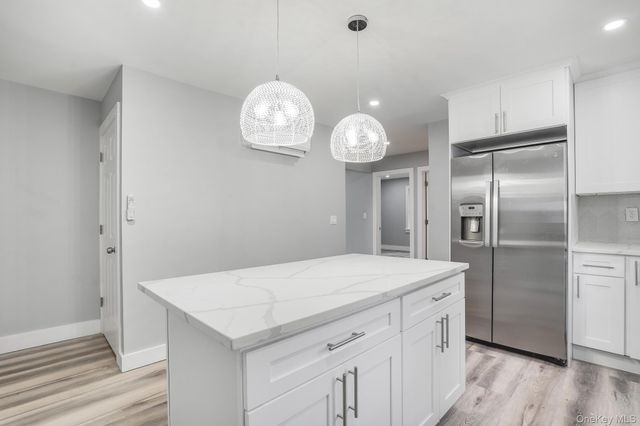 5 Sherwood Place, Hyde Park, NY 12538