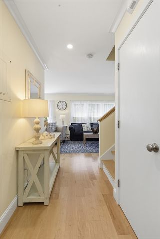 61 Clinton Street C, Newport, RI 02840