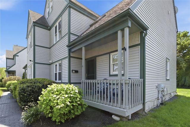 61 Clinton Street C, Newport, RI 02840