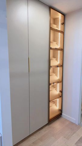 131-02B 40th Road 4U, Flushing, NY 11354