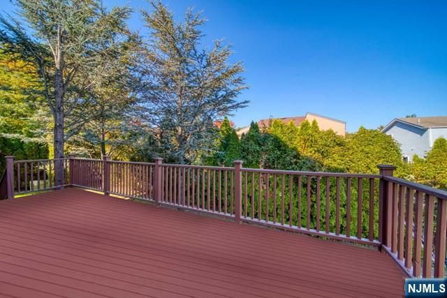 270 Marietta Street, Englewood Cliffs, NJ 07632