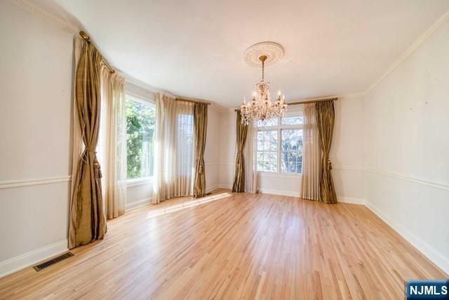 270 Marietta Street, Englewood Cliffs, NJ 07632
