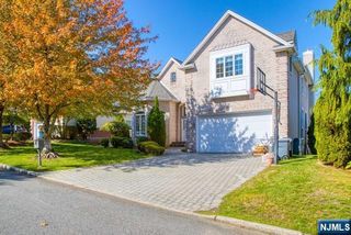 270 Marietta Street, Englewood Cliffs, NJ 07632