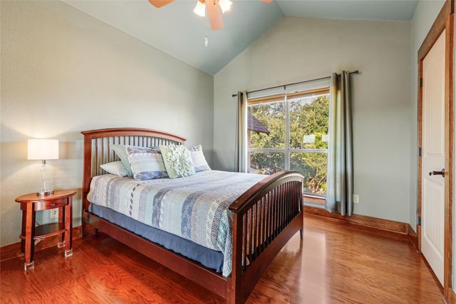 700 Augusta CIR N, Point Venture, TX 78645