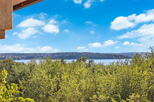 700 Augusta CIR N, Point Venture, TX 78645