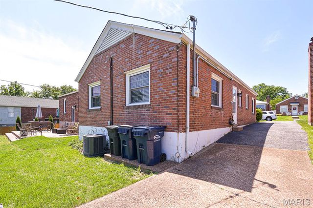 5114 Michael Avenue, St Louis, MO 63119