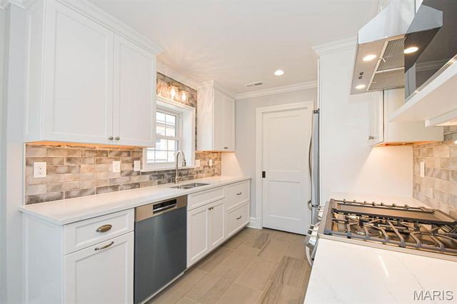 5114 Michael Avenue, St Louis, MO 63119