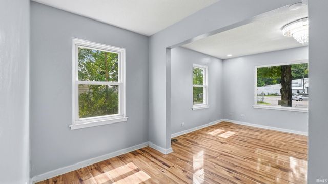 5305 Hanna Street, Fort Wayne, IN 46806