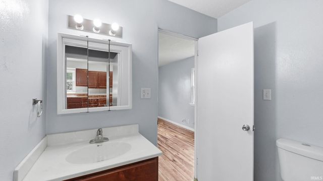 5305 Hanna Street, Fort Wayne, IN 46806