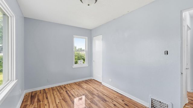 5305 Hanna Street, Fort Wayne, IN 46806