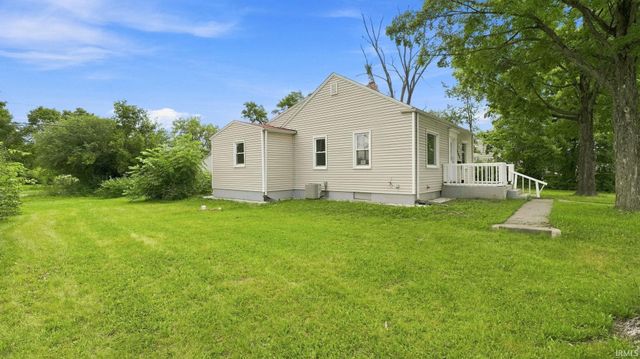 5305 Hanna Street, Fort Wayne, IN 46806