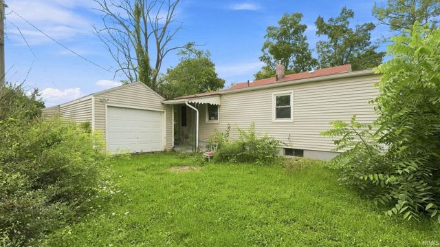 5305 Hanna Street, Fort Wayne, IN 46806