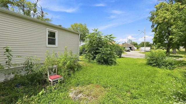 5305 Hanna Street, Fort Wayne, IN 46806