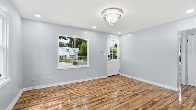 5305 Hanna Street, Fort Wayne, IN 46806