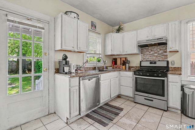 94 Second Street, Hamden, CT 06514
