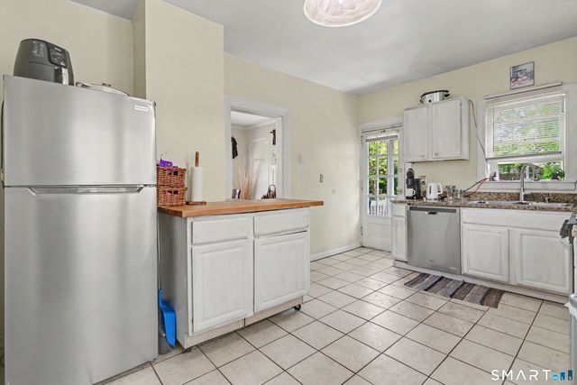 94 Second Street, Hamden, CT 06514