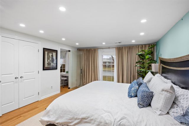 23 King Street, Port Jefferson Station, NY 11776