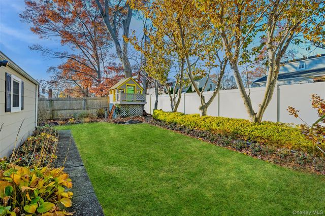 23 King Street, Port Jefferson Station, NY 11776