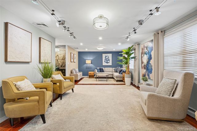 23 King Street, Port Jefferson Station, NY 11776