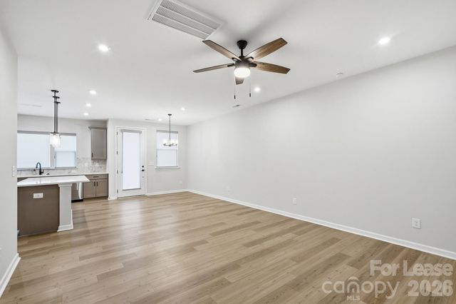 615 Myrick Alley, Charlotte, NC 28217