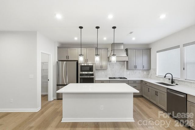 615 Myrick Alley, Charlotte, NC 28217