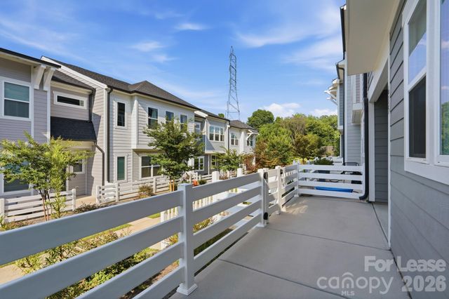 615 Myrick Alley, Charlotte, NC 28217