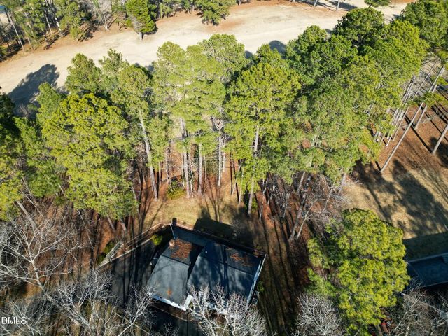 3070 Cameron Drive, Henderson, NC 27536