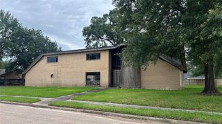 6706 Standing Oaks Street, Houston, TX 77050