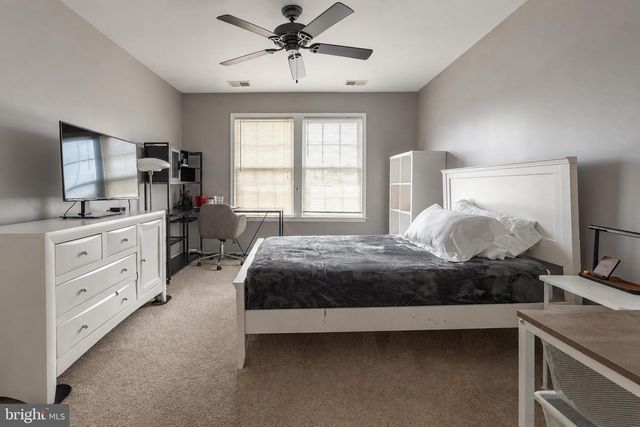 124 BURNET CRES, Robbinsville, NJ 08691