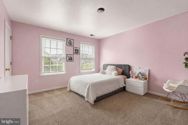 124 BURNET CRES, Robbinsville, NJ 08691