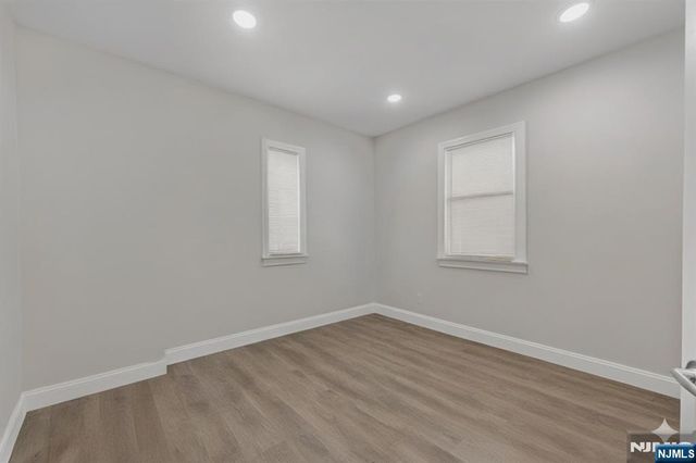 81 Wolcott Terrace, Newark, NJ 07112