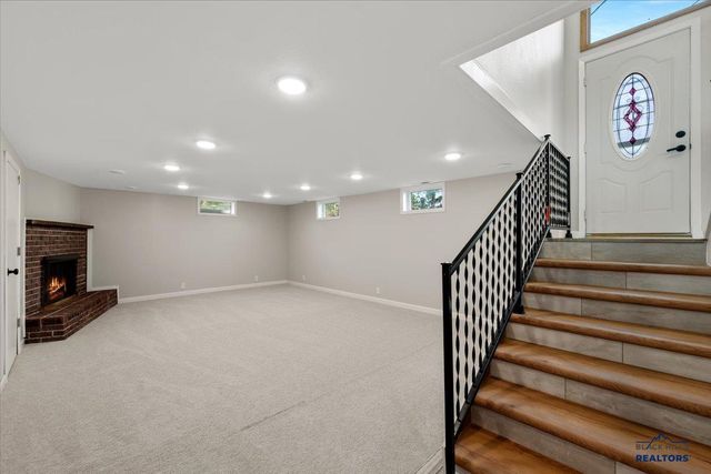 1111 PAISLEY TER, Sturgis, SD 57785