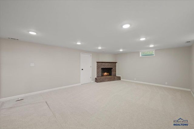1111 PAISLEY TER, Sturgis, SD 57785