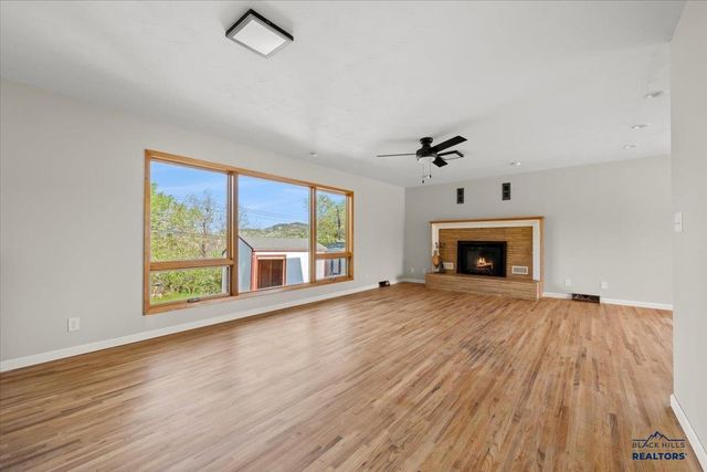 1111 PAISLEY TER, Sturgis, SD 57785