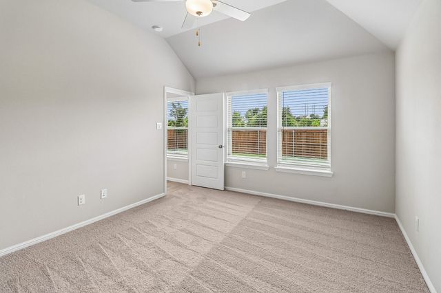 724 Grand Dale Drive, Lavon, TX 75166