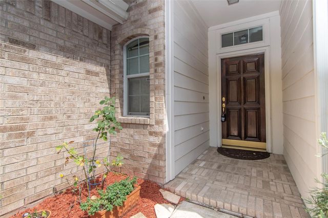 4822 Bonny Loch Lane, Houston, TX 77084