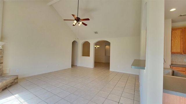 4822 Bonny Loch Lane, Houston, TX 77084