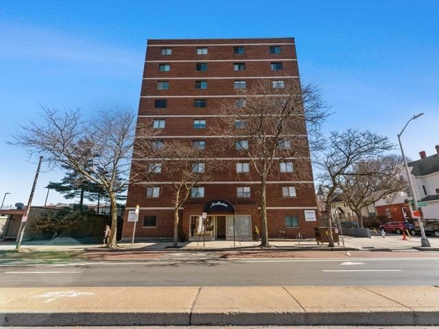 2353 Massachusetts Ave 44, Cambridge, MA 02140