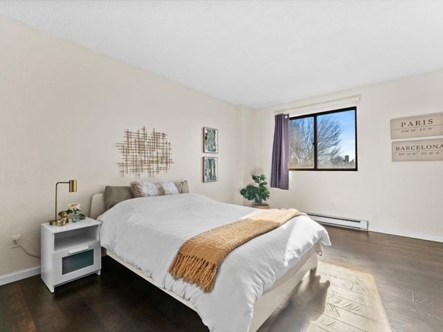 2353 Massachusetts Ave 44, Cambridge, MA 02140