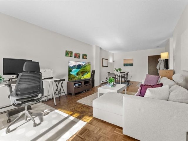 2353 Massachusetts Ave 44, Cambridge, MA 02140