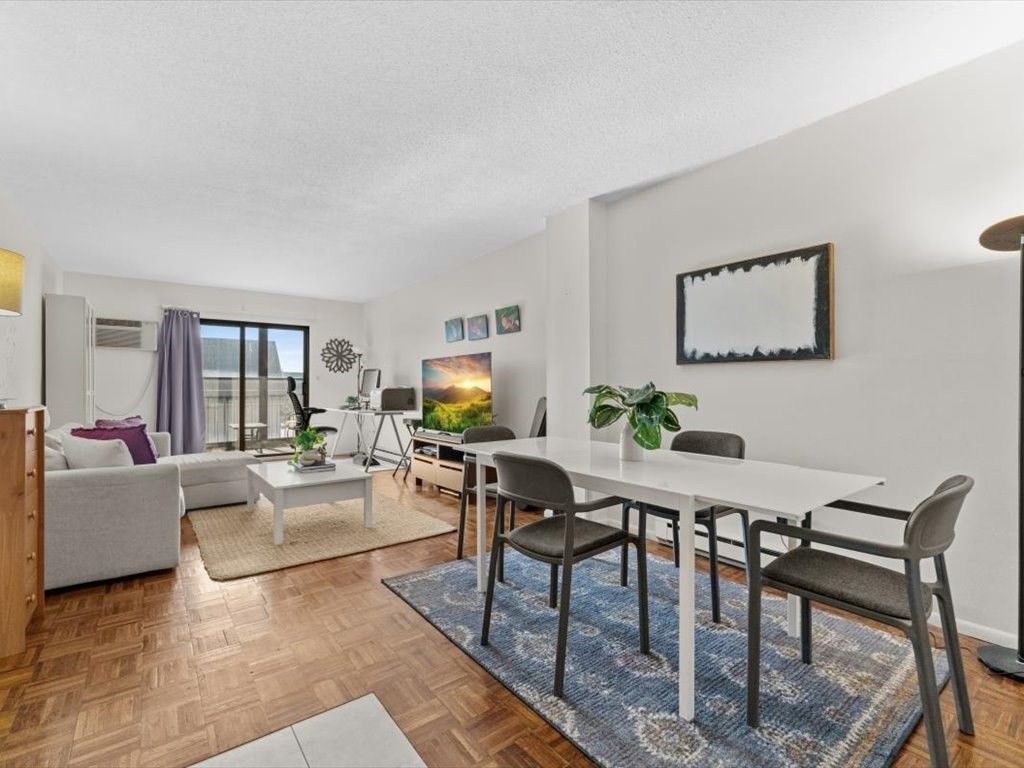 2353 Massachusetts Ave 44, Cambridge, MA 02140