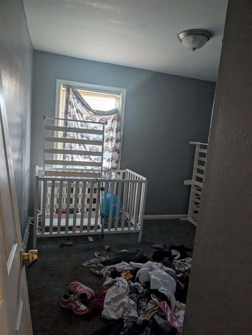 8309 Brace Street, Detroit, MI 48228