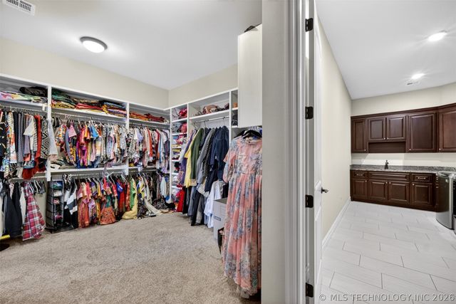 17288 E 42nd Place S, Tulsa, OK 74134